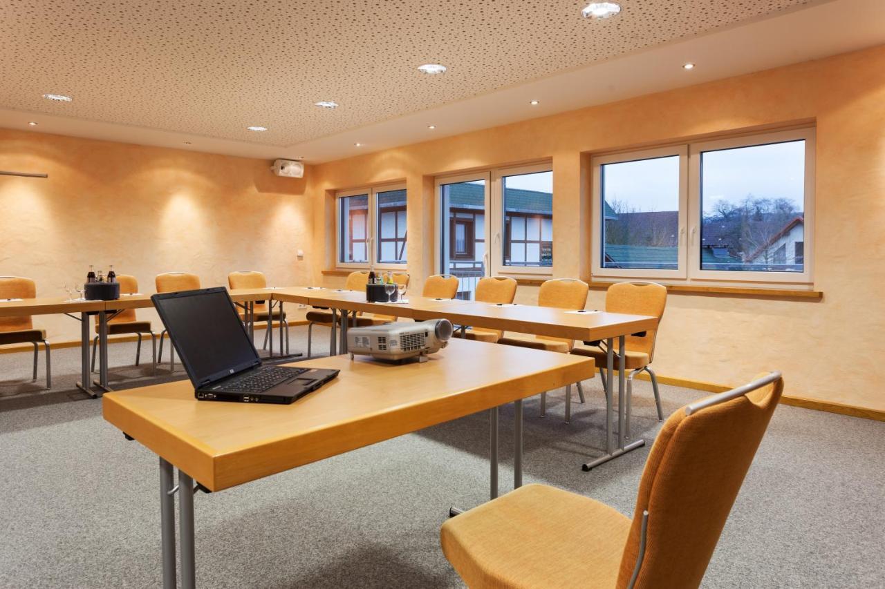 Landhotel Weserblick Beverungen Bagian luar foto